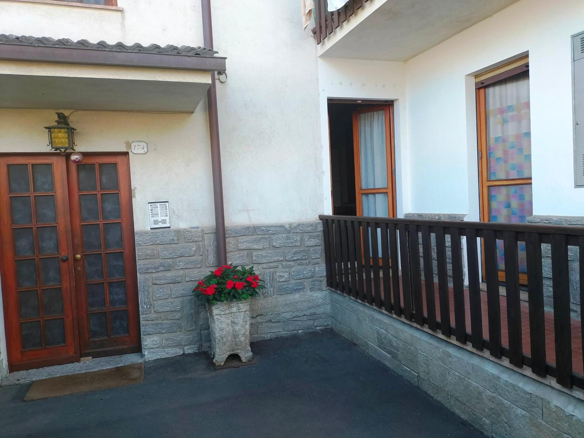 Maison Helene Aosta Exterior photo